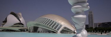 TONNY CRAGG AT THE CITY OF ART AND SCIENCES IN VALENCIA